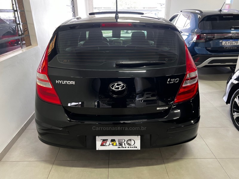I30 2.0 MPI 16V GASOLINA 4P AUTOMÁTICO - 2011 - CARLOS BARBOSA