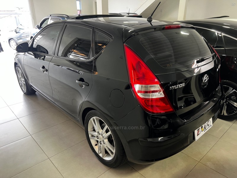 I30 2.0 MPI 16V GASOLINA 4P AUTOMÁTICO - 2011 - CARLOS BARBOSA