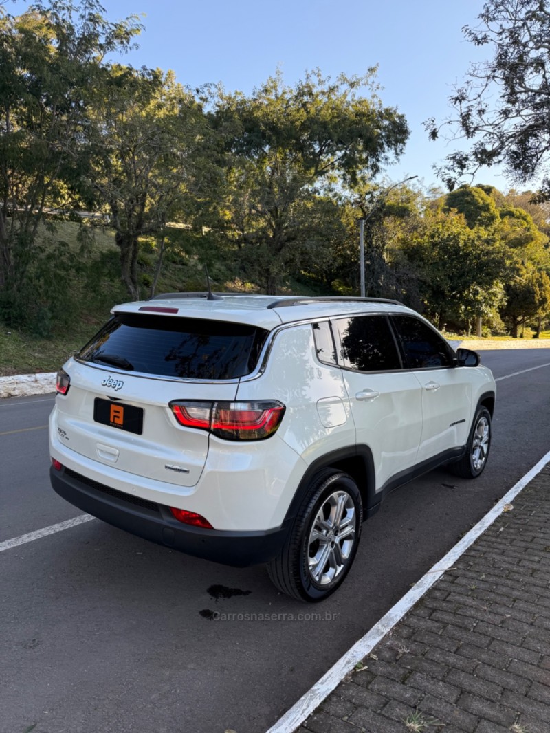 COMPASS 1.3 LONGITUDE T270 16V TURBO FLEX 4P AUTOMÁTICO - 2022 - NOVA ARAçá
