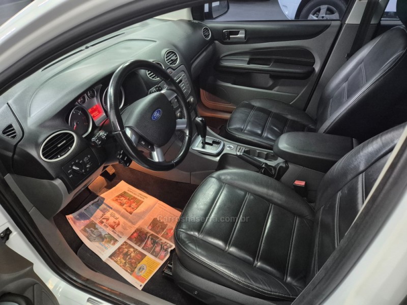 FOCUS 2.0 TITANIUM HATCH 16V FLEX 4P AUTOMÁTICO - 2012 - GARIBALDI