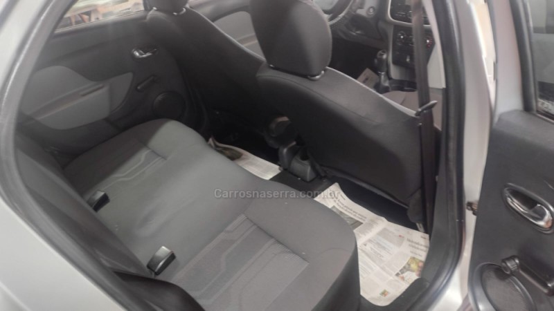 LOGAN 1.0 EXPRESSION 16V FLEX 4P MANUAL - 2016 - SãO SEBASTIãO DO CAí