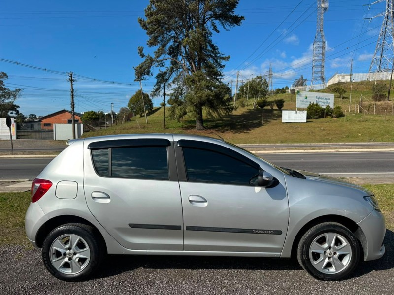 SANDERO 1.6 DYNAMIQUE 8V FLEX 4P MANUAL