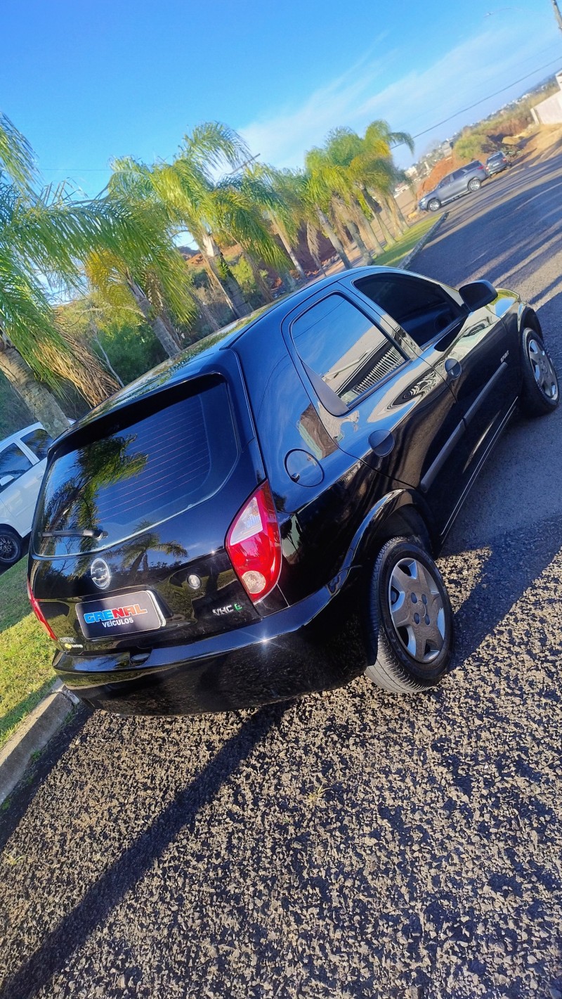 CELTA 1.0 MPFI SPIRIT 8V FLEX 4P MANUAL - 2010 - CAMPO BOM