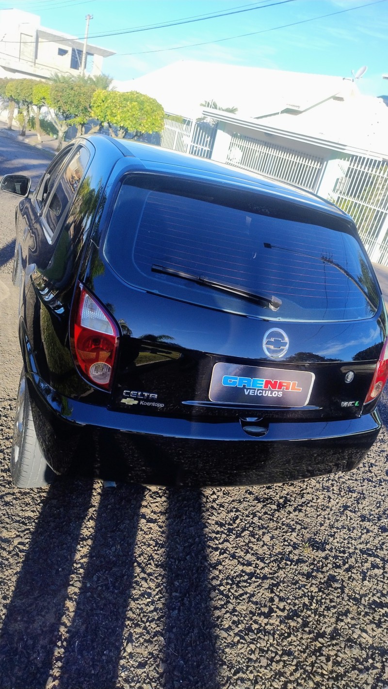 CELTA 1.0 MPFI SPIRIT 8V FLEX 4P MANUAL - 2010 - CAMPO BOM