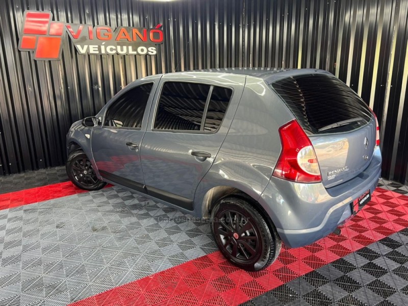 SANDERO 1.0 EXPRESSION 16V FLEX 4P MANUAL - 2009 - CAXIAS DO SUL