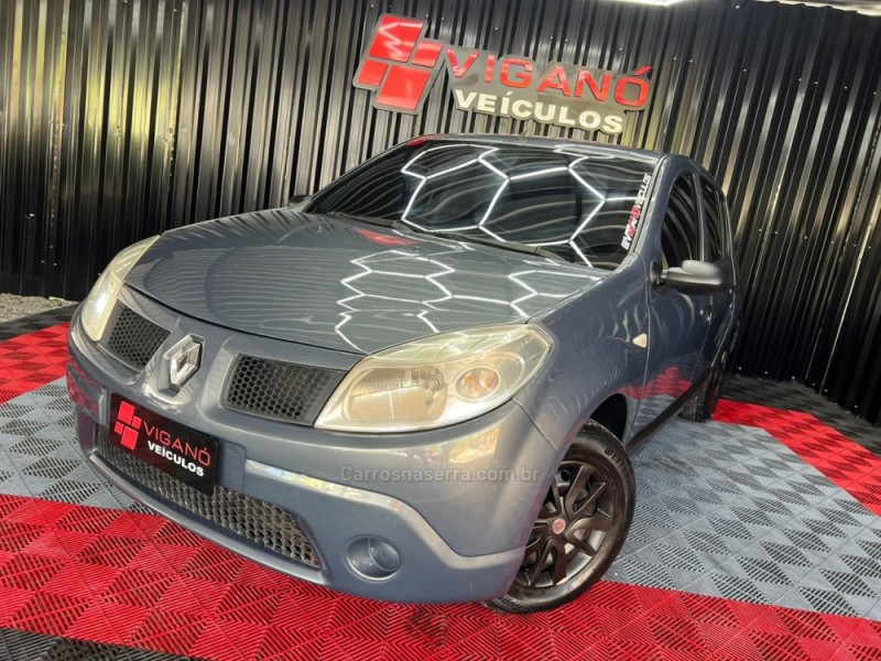 SANDERO 1.0 EXPRESSION 16V FLEX 4P MANUAL - 2009 - CAXIAS DO SUL