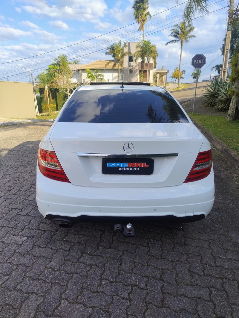 C 200 1.8 CGI TURBO SPORT 16V GASOLINA 4P AUTOMÁTICO - 2014 - CAMPO BOM