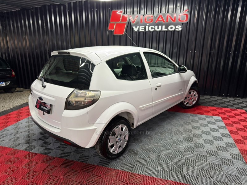 KA 1.0 I 8V GASOLINA 2P MANUAL - 2013 - CAXIAS DO SUL