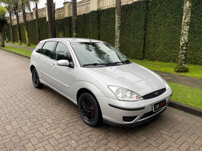 FOCUS 2.0 FC 16V GASOLINA 4P MANUAL - 2007 - CAXIAS DO SUL