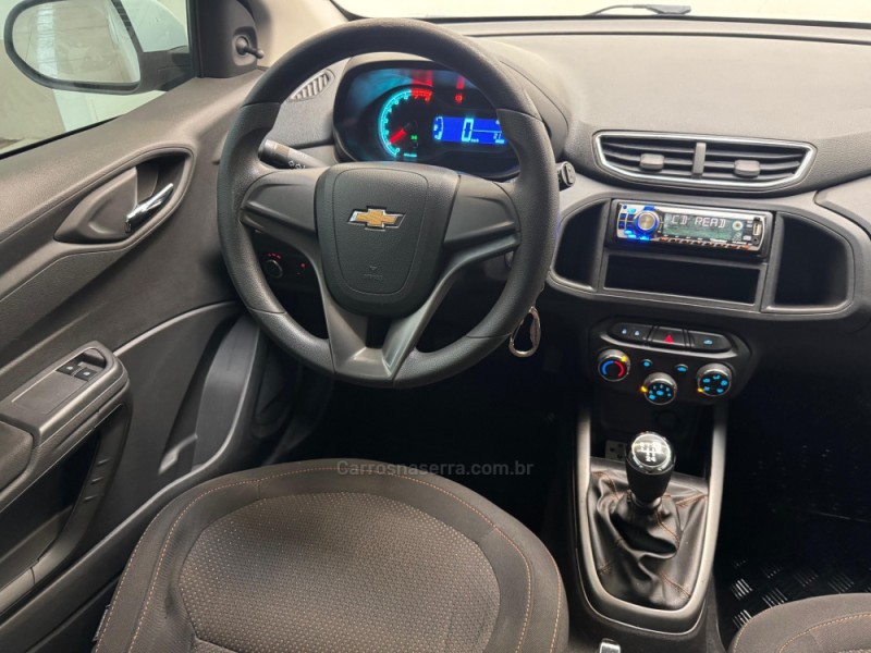 ONIX 1.4 MPFI LTZ 8V FLEX 4P MANUAL - 2015 - CASCA