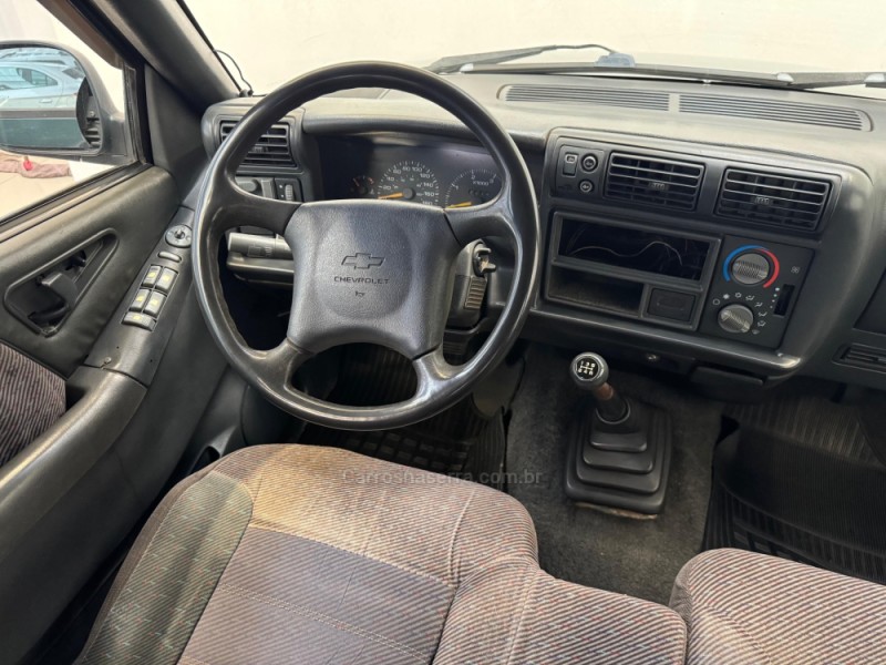 S10 2.5 DLX 4X4 CD 8V TURBO DIESEL 4P MANUAL - 2000 - CASCA