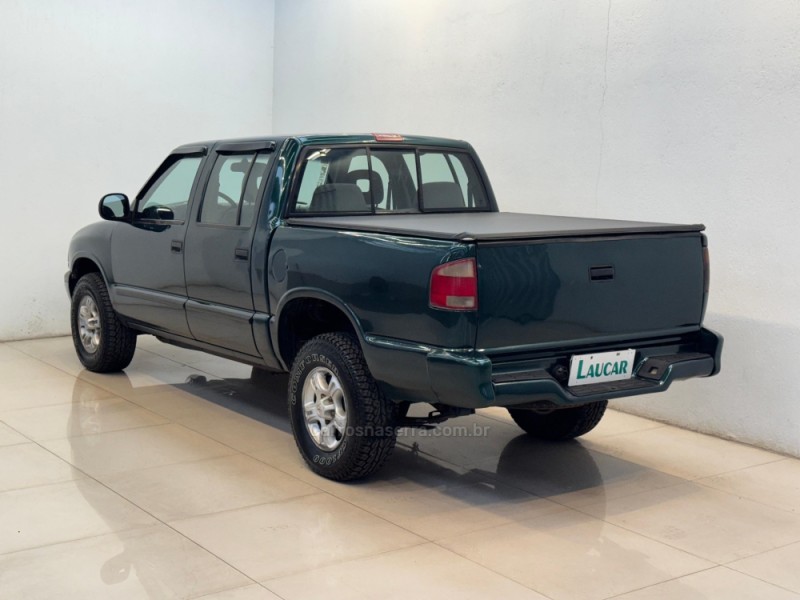 S10 2.5 DLX 4X4 CD 8V TURBO DIESEL 4P MANUAL - 2000 - CASCA
