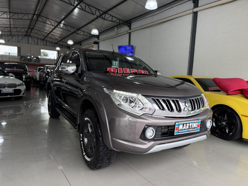 L200 TRITON 2.4 16V TURBO DIESEL SPORT HPE TOP CD 4P 4X4 AUTOMÁTICO - 2017 - CAXIAS DO SUL