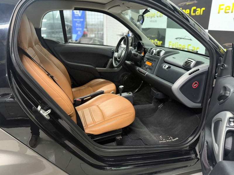 FORTWO 1.0 COUPÉ 3 CILINDROS 12V GASOLINA 2P AUTOMÁTICO - 2010 - CAXIAS DO SUL