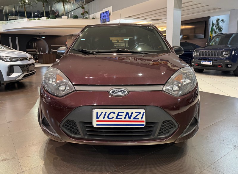 FIESTA 1.0 ROCAM HATCH 8V FLEX 4P MANUAL - 2011 - FARROUPILHA