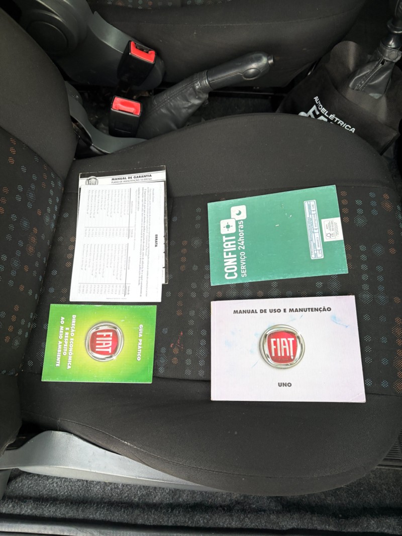 UNO 1.0 VIVACE 8V FLEX 2P MANUAL - 2015 - FARROUPILHA