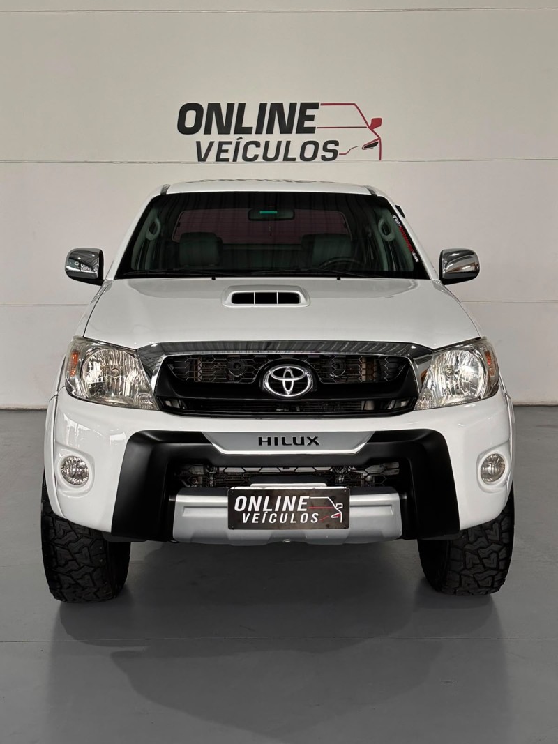 HILUX 3.0 SRV 4X4 CD 16V TURBO INTERCOOLER DIESEL 4P AUTOMÁTICO - 2010 - FARROUPILHA