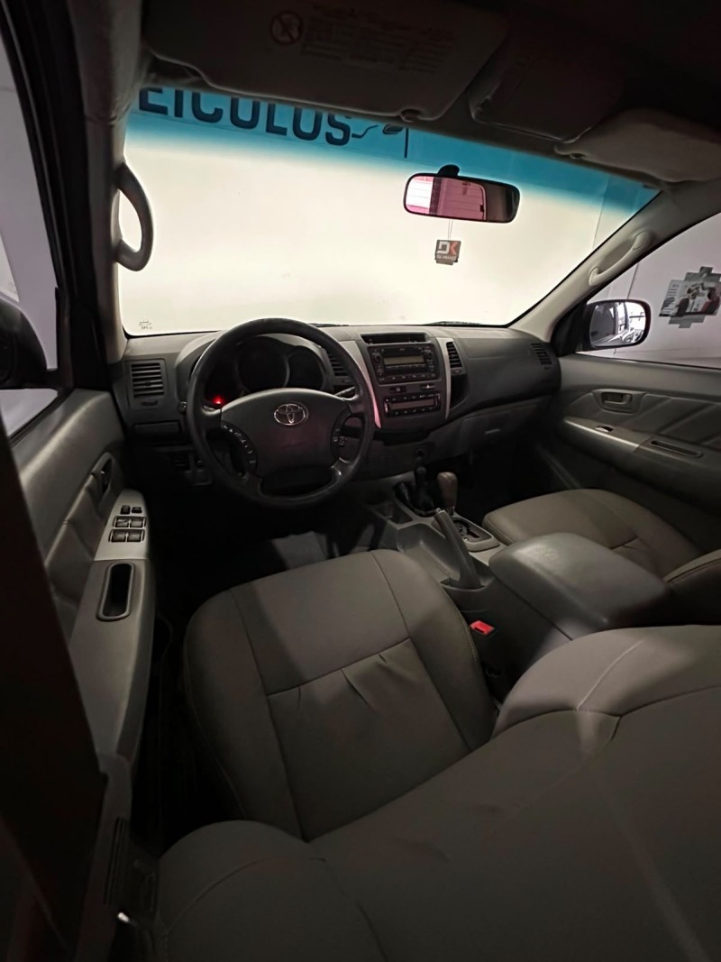 HILUX 3.0 SRV 4X4 CD 16V TURBO INTERCOOLER DIESEL 4P AUTOMÁTICO - 2010 - FARROUPILHA