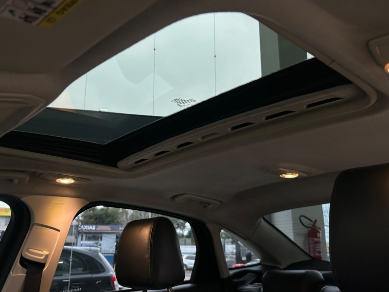 FOCUS 2.0 TITANIUM PLUS SEDAN 16V FLEX 4P AUTOMÁTICO - 2014 - CAXIAS DO SUL