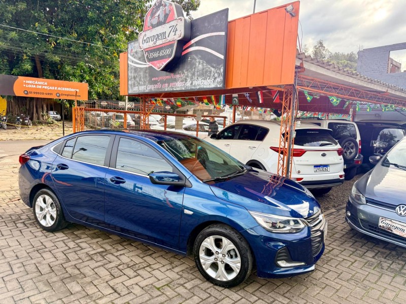 ONIX 1.0	PREMIER PLUS 12V TURBO FLEX 4P AUTOMÁTICO - 2020 - TRêS COROAS