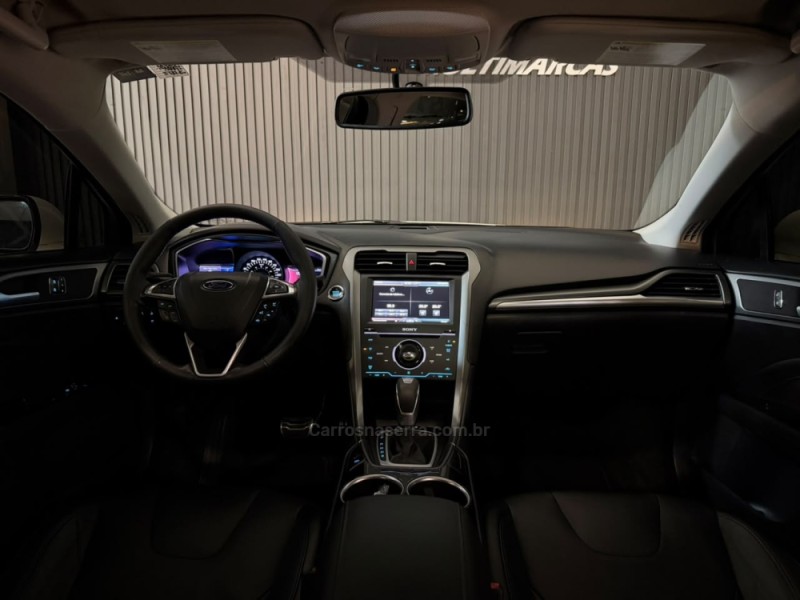 FUSION 2.0 TITANIUM FWD 16V GASOLINA 4P AUTOMÁTICO - 2013 - ESTâNCIA VELHA