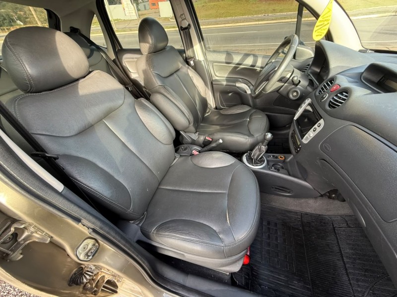 C3 1.4 I EXCLUSIVE 8V FLEX 4P MANUAL - 2012 - FARROUPILHA