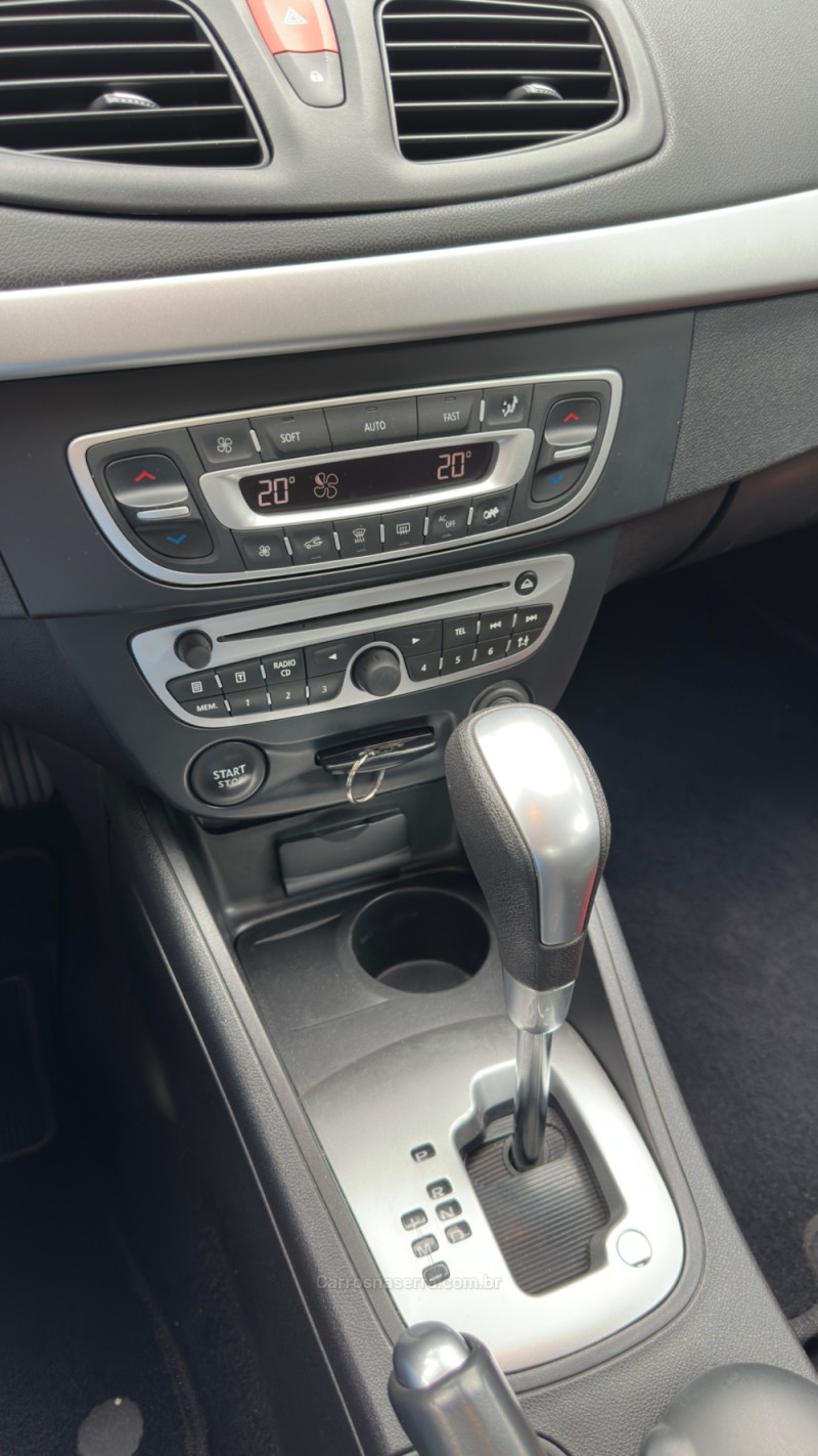 FLUENCE 2.0 DYNAMIQUE 16V FLEX 4P AUTOMÁTICO - 2011 - CAXIAS DO SUL
