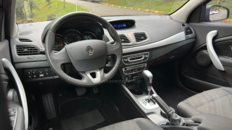 FLUENCE 2.0 DYNAMIQUE 16V FLEX 4P AUTOMÁTICO - 2011 - CAXIAS DO SUL