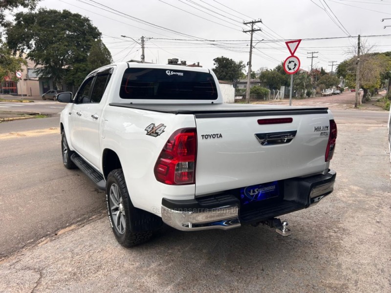 HILUX 2.8 SRX 4X4 CD 16V DIESEL 4P AUTOMÁTICO - 2017 - VENâNCIO AIRES