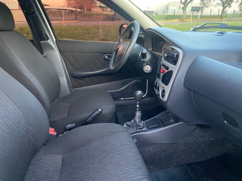PALIO 1.0 MPI FIRE ECONOMY 8V FLEX 4P MANUAL - 2013 - DOIS IRMãOS