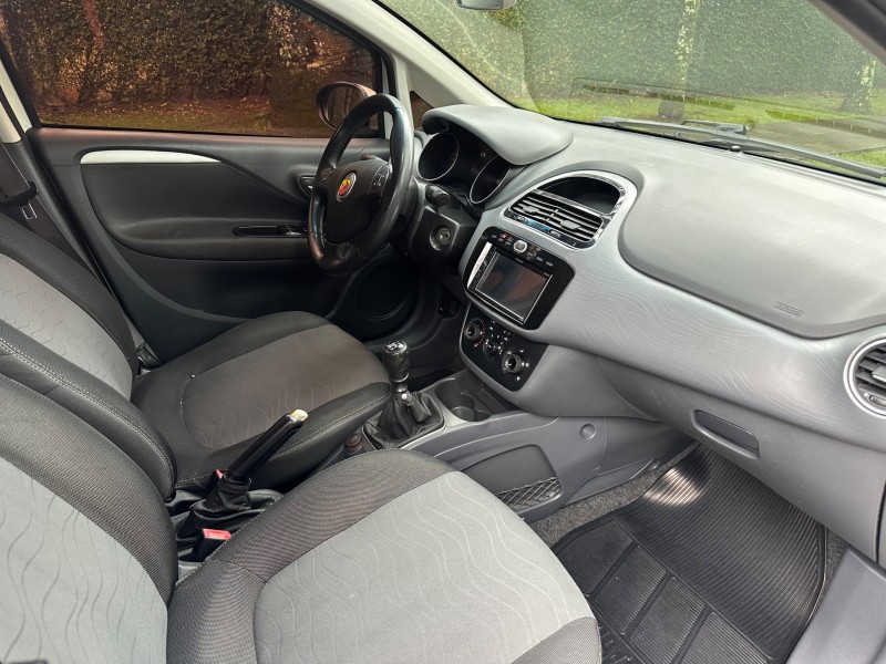 PUNTO 1.6 ESSENCE 16V FLEX 4P MANUAL - 2013 - CAXIAS DO SUL