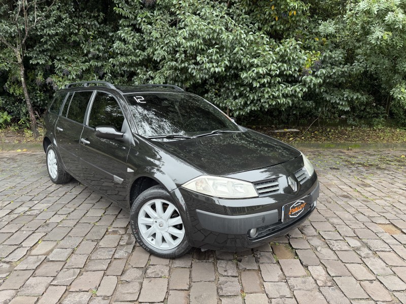 MÉGANE 1.6 EXPRESSION GRAND TOUR 16V FLEX 4P MANUAL - 2012 - CAXIAS DO SUL