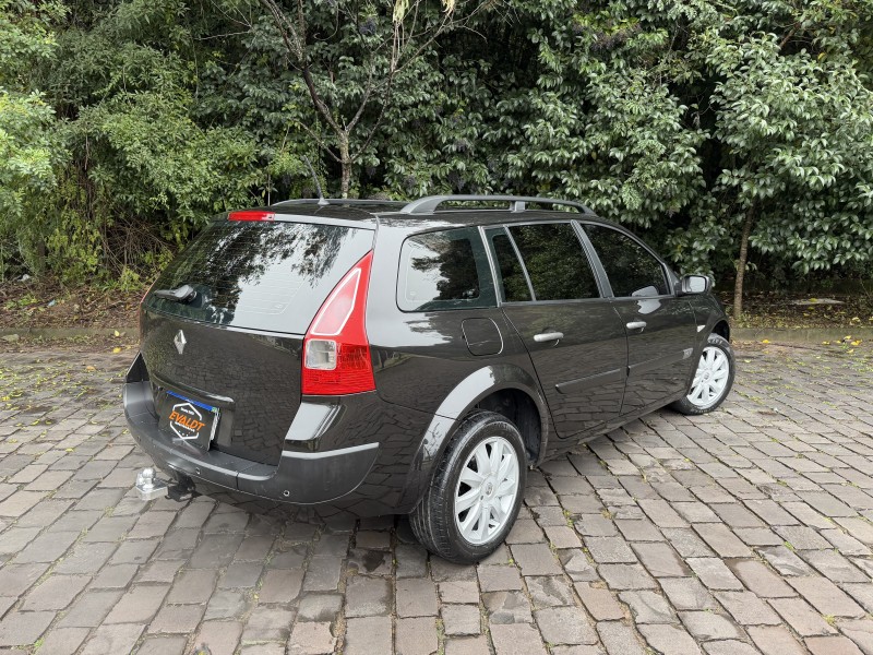MÉGANE 1.6 EXPRESSION GRAND TOUR 16V FLEX 4P MANUAL - 2012 - CAXIAS DO SUL