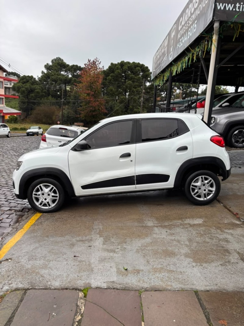 KWID 1.0 12V SCE FLEX ZEN MANUAL - 2018 - SãO FRANCISCO DE PAULA