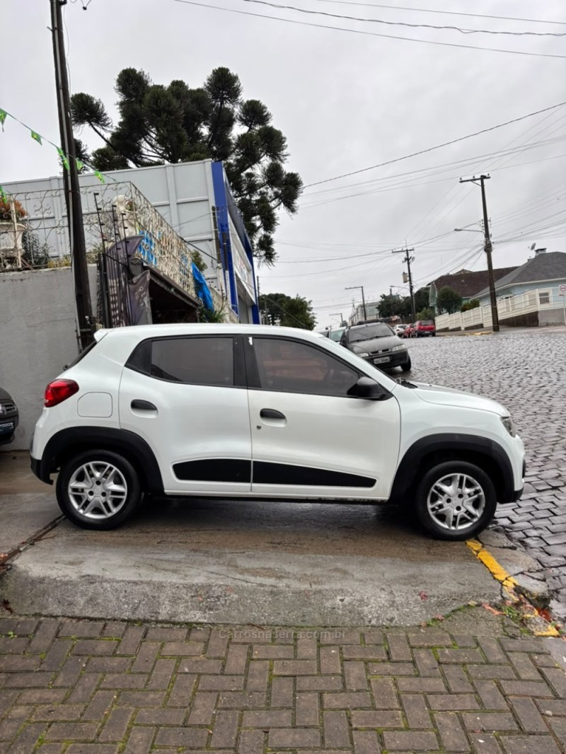 KWID 1.0 12V SCE FLEX ZEN MANUAL - 2018 - SãO FRANCISCO DE PAULA