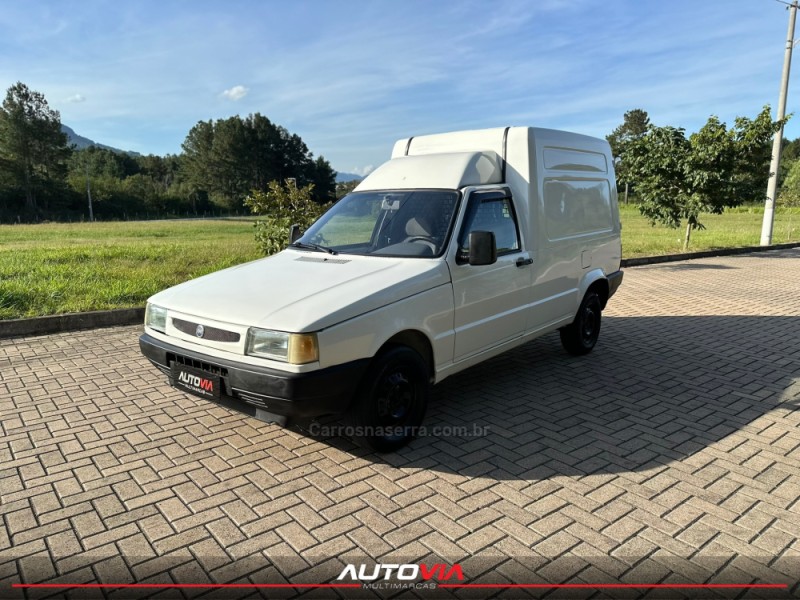 FIORINO 1.3 MPI FURGÃO 8V FLEX 2P MANUAL - 2004 - SAPIRANGA