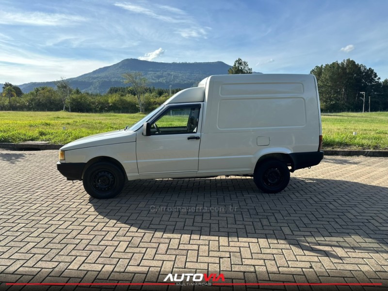 FIORINO 1.3 MPI FURGÃO 8V FLEX 2P MANUAL - 2004 - SAPIRANGA