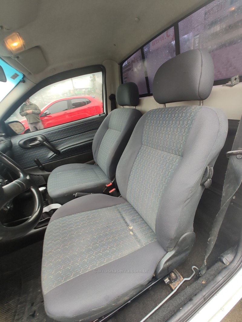 CORSA 1.6 MPFI ST CS 8V GASOLINA 2P MANUAL - 2001 - CANELA