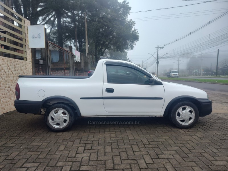 CORSA 1.6 MPFI ST CS 8V GASOLINA 2P MANUAL - 2001 - CANELA