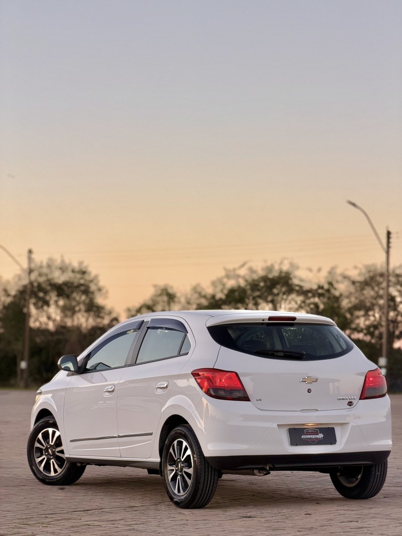 ONIX 1.4 MPFI LTZ 8V FLEX 4P MANUAL - 2014 - ANTôNIO PRADO