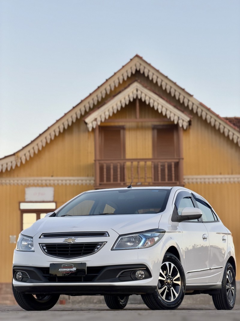 ONIX 1.4 MPFI LTZ 8V FLEX 4P MANUAL - 2014 - ANTôNIO PRADO