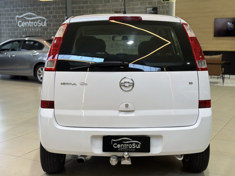 MERIVA 1.8 MPFI CD 8V FLEX 4P MANUAL - 2004 - CARLOS BARBOSA