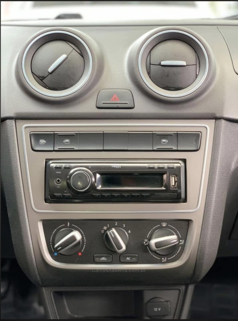 VOYAGE 1.6 MI TREND 8V FLEX 4P MANUAL - 2014 - CAXIAS DO SUL