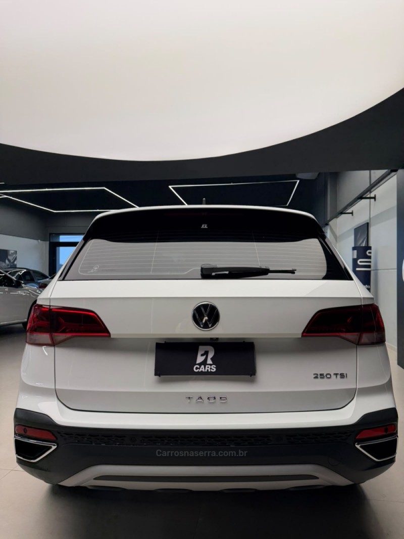TAOS 1.4 16V HIGHLINE TSI FLEX 4P AUTOMÁTICO - 2024 - LAJEADO