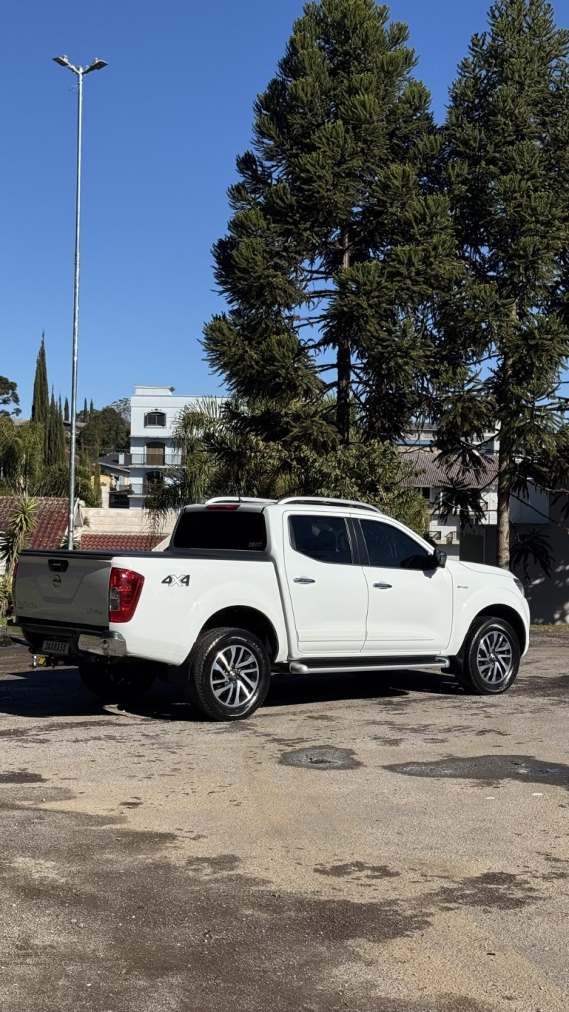 FRONTIER 2.3 LE 4X4 CD BI TURBO DIESEL 4P AUTOMÁTICO - 2021 - FARROUPILHA