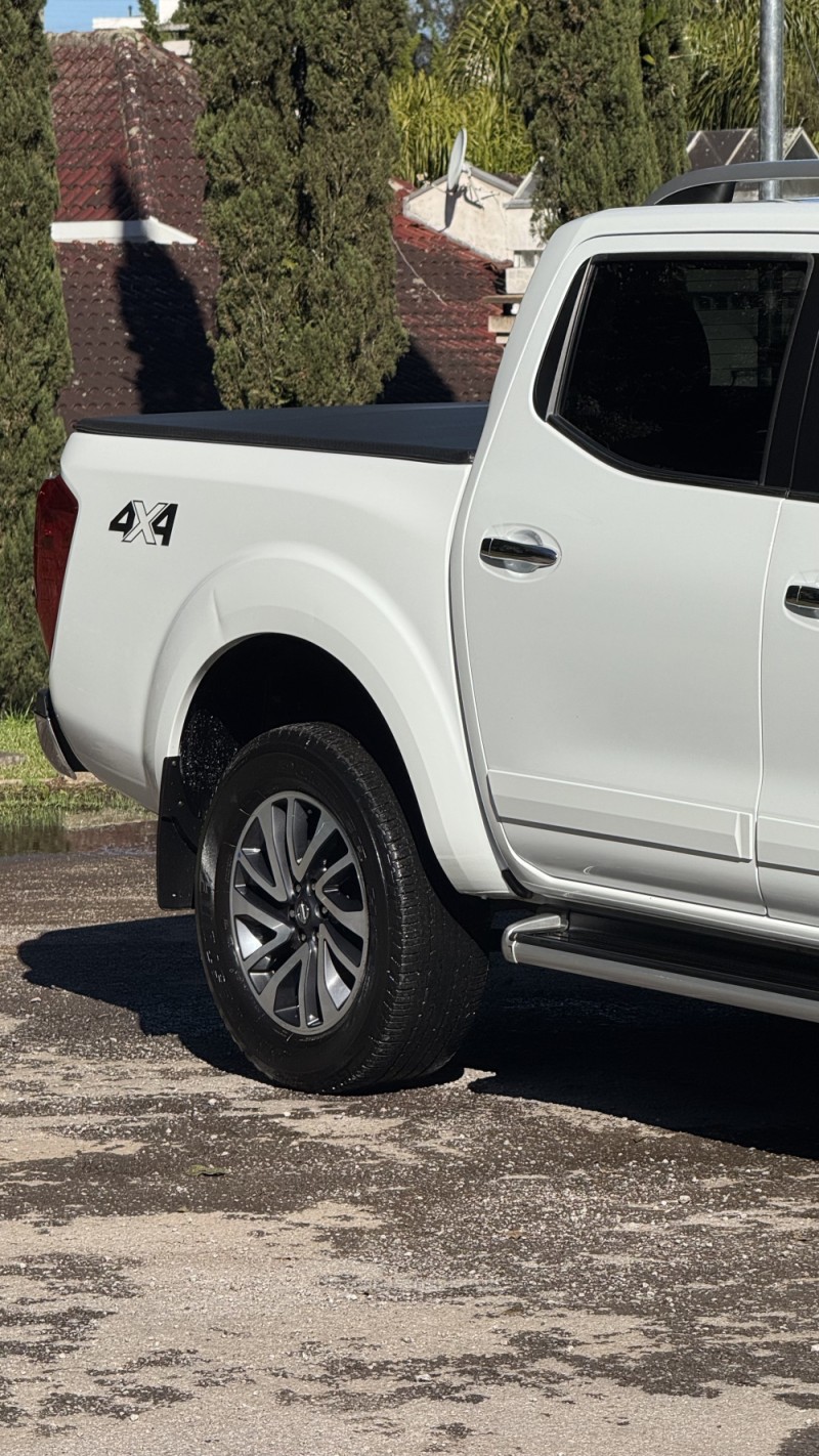 FRONTIER 2.3 LE 4X4 CD BI TURBO DIESEL 4P AUTOMÁTICO - 2021 - FARROUPILHA
