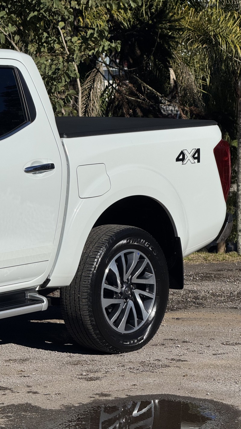 FRONTIER 2.3 LE 4X4 CD BI TURBO DIESEL 4P AUTOMÁTICO - 2021 - FARROUPILHA