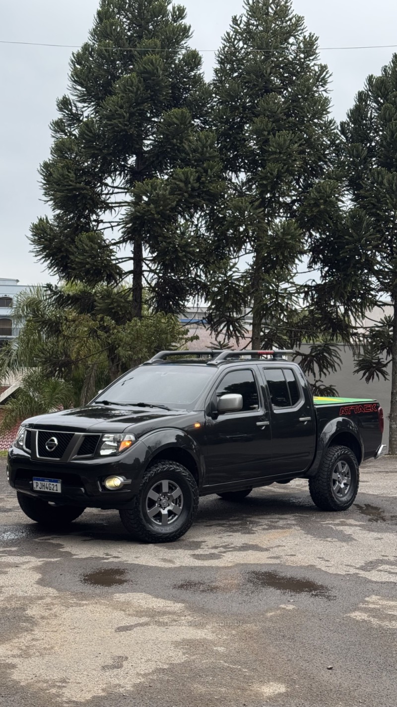 frontier 2.5 sv attack 4x4 cd turbo eletronic diesel 4p automatico 2015 farroupilha
