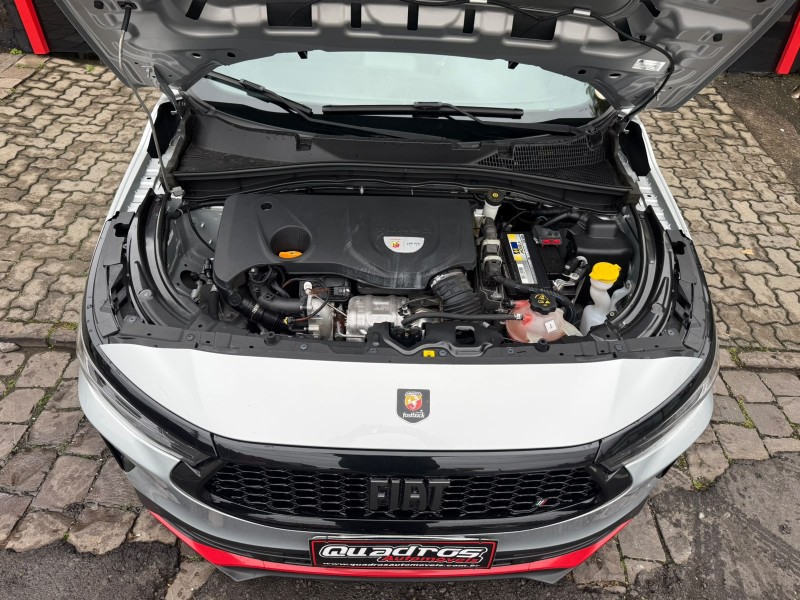 FASTBACK 1.3 ABARTH 270 TURBO FLEX 4P AUTOMÁTICO - 2023 - CAXIAS DO SUL