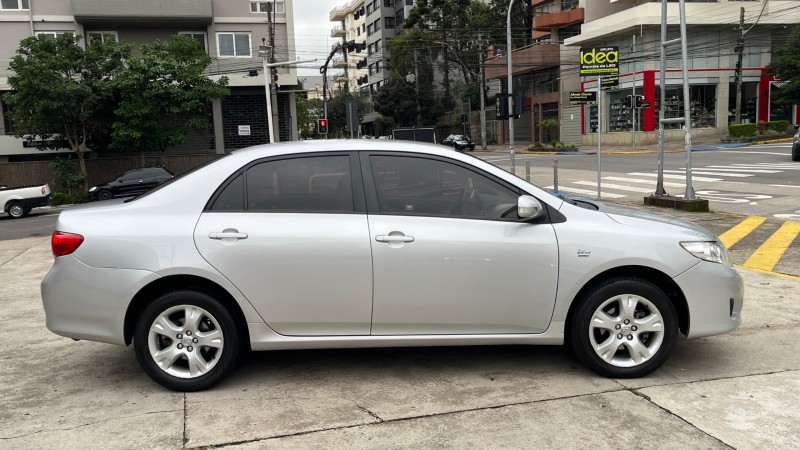 COROLLA 2.0 XEI 16V FLEX 4P AUTOMÁTICO - 2011 - CAXIAS DO SUL